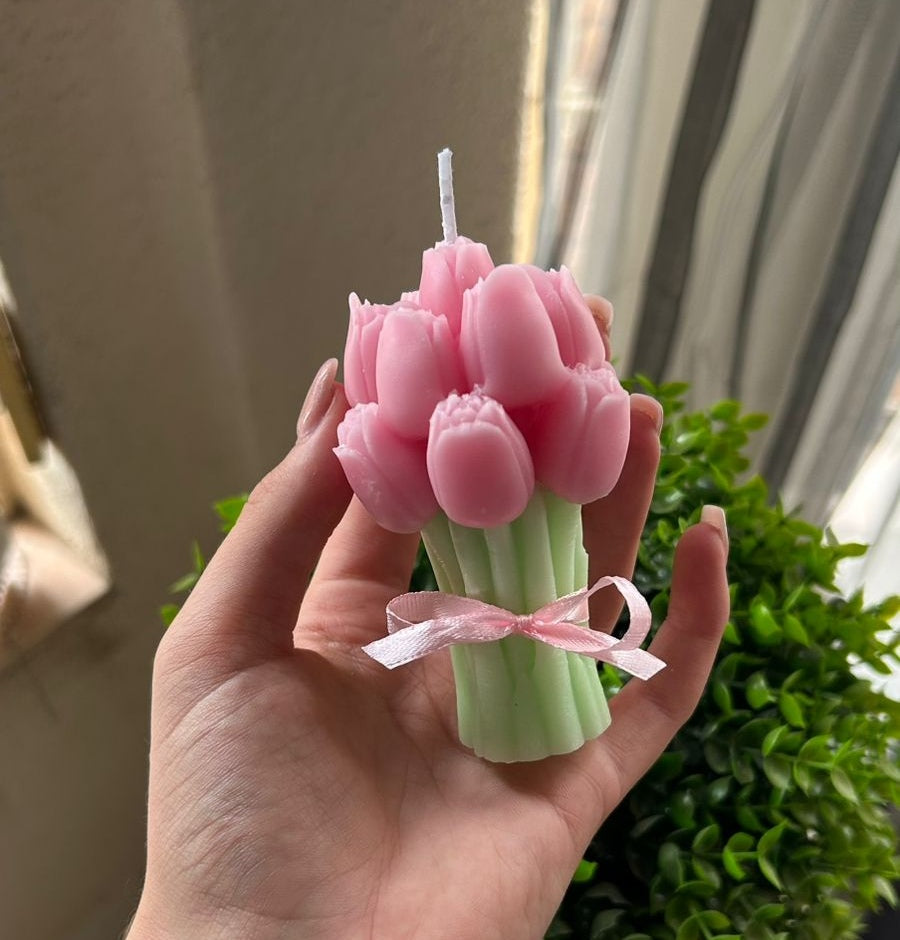 Tulip Bouquet Candle