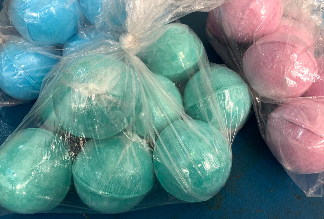 Medium 85g Bath Bombs - Assorted Colours