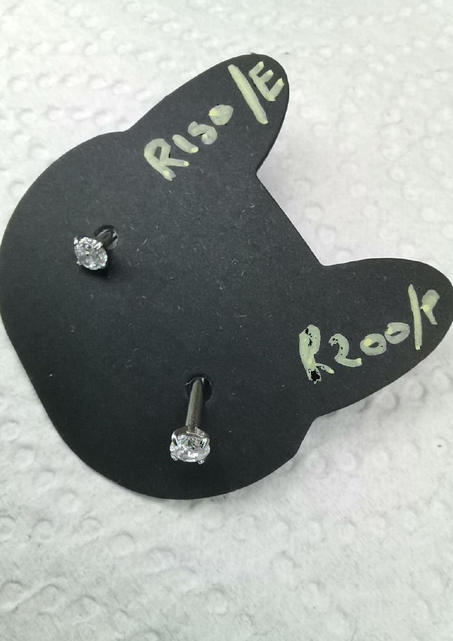 Crystal solitaire piercing studs